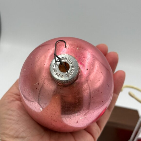 2 VINTAGE  SHINY BRITE MADE USA GLASS Christmas Ornaments Red and Pink 3" - Picture 4 of 14